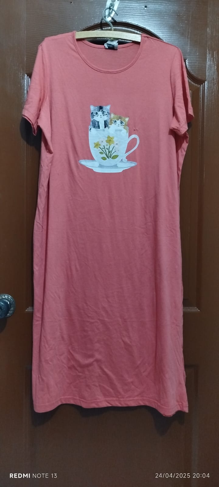Women Long Teee Tailand Stock