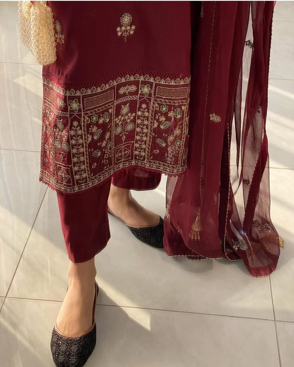Embroiderd designs 3pieces suit