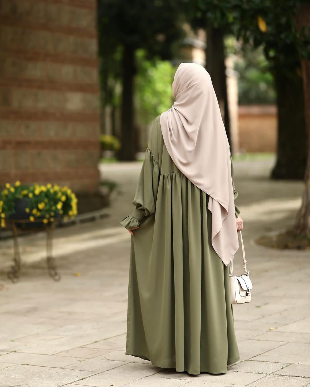 New long Turkish Abaya with stoller