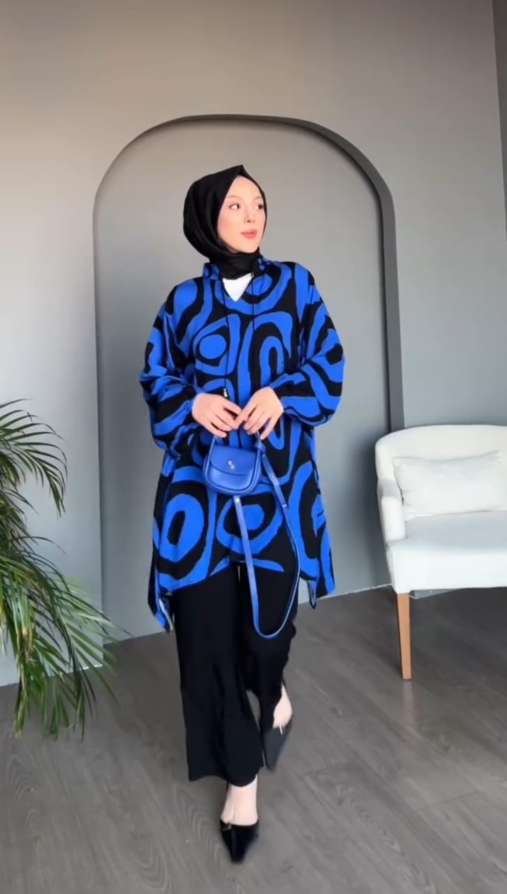 women Round Zebra line Style CO-ORD SET